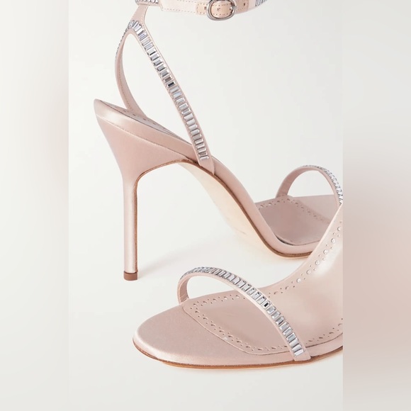 *NWT* Manolo Blahnik Crystal nude satin sandals - Picture 3 of 7